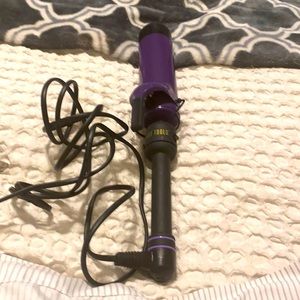 Hot Tools Professional Ceramic Titanium Professional Curling Iron, 1-1/2"